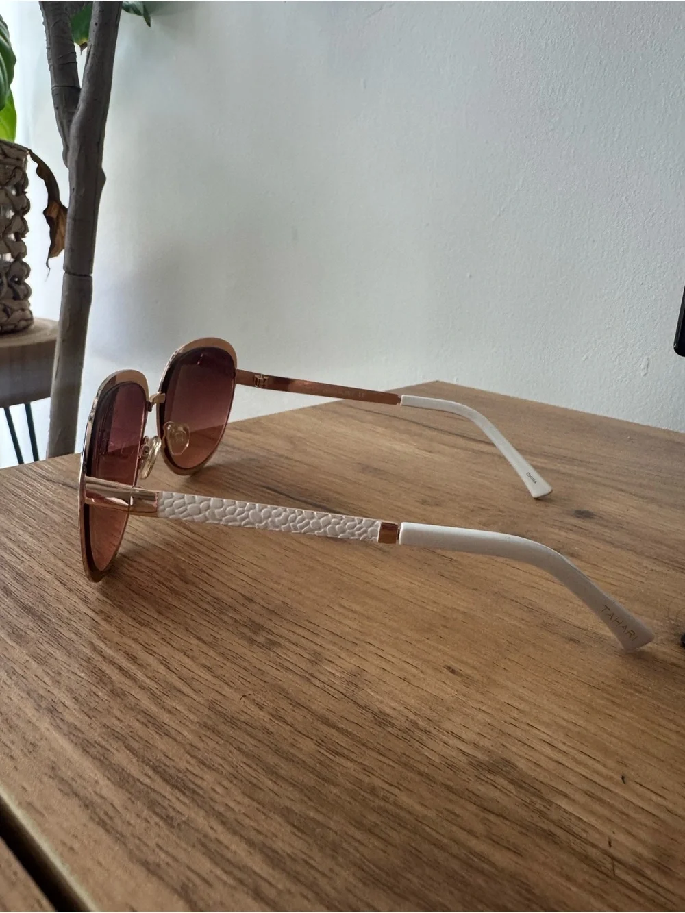Tahari Oversized Square Sunglasses Brown Gradient White Rose Gold